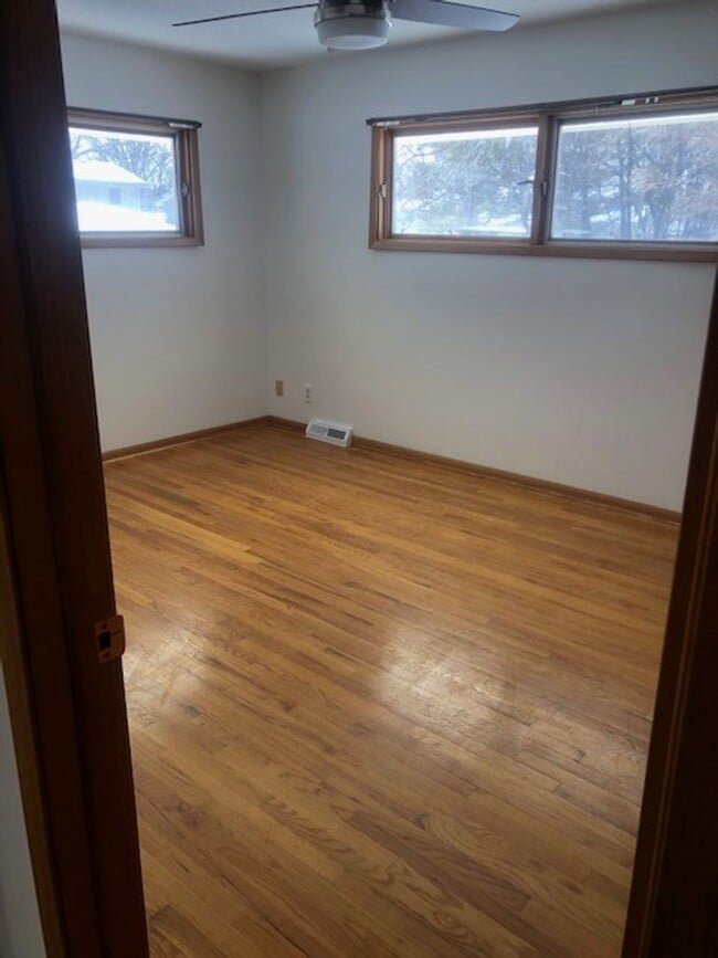 Photo - Beautiful 4 Bedroom Home!