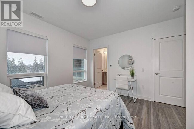 Photo - 155 King St N Unit 1703