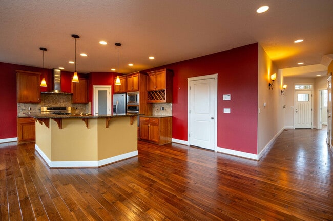 Photo - 3+ Bedroom 2.5 Bath with Office and Bonus Room - Indoor Play Structure - North Salmon Creek