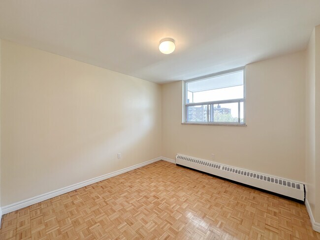 Photo - Westdale Apartments