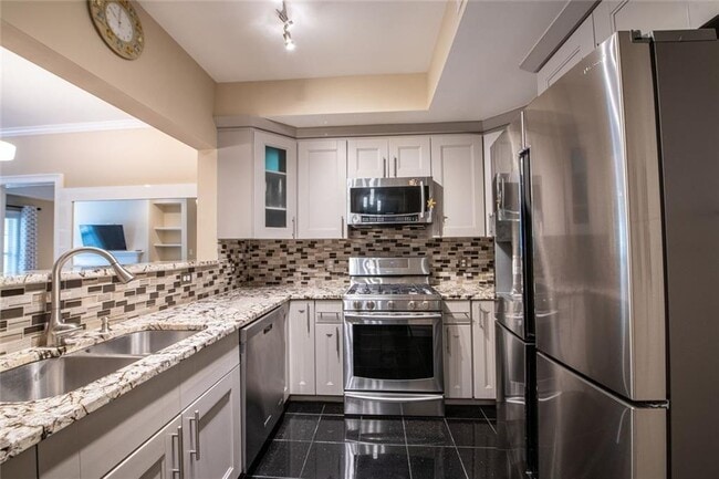 Photo - 3275 Lenox Rd NE Unit 207