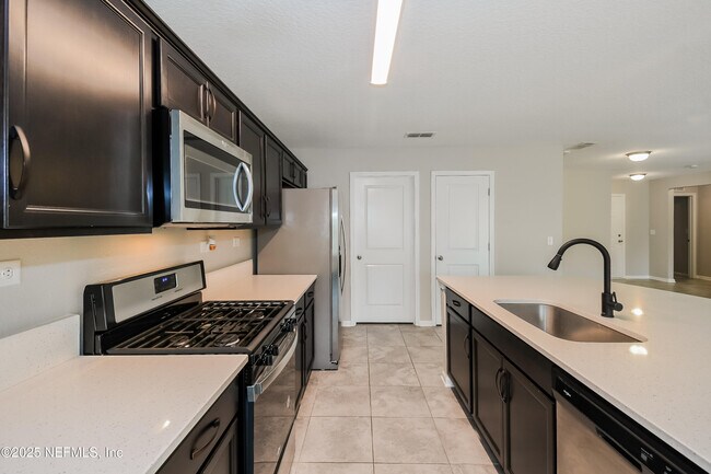 Photo - 3040 Greywood Ln