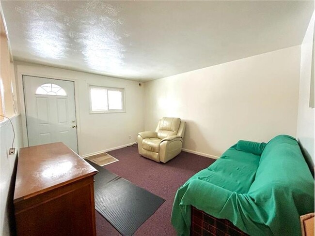 Photo - 301 Martin Ave Unit 7