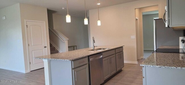 3003 Aiken Back Ln