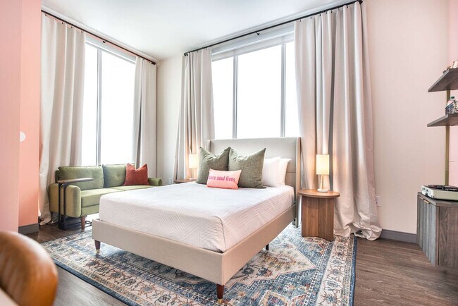 Photo - 520 Martin Luther King Jr Blvd Unidad ID1356298P