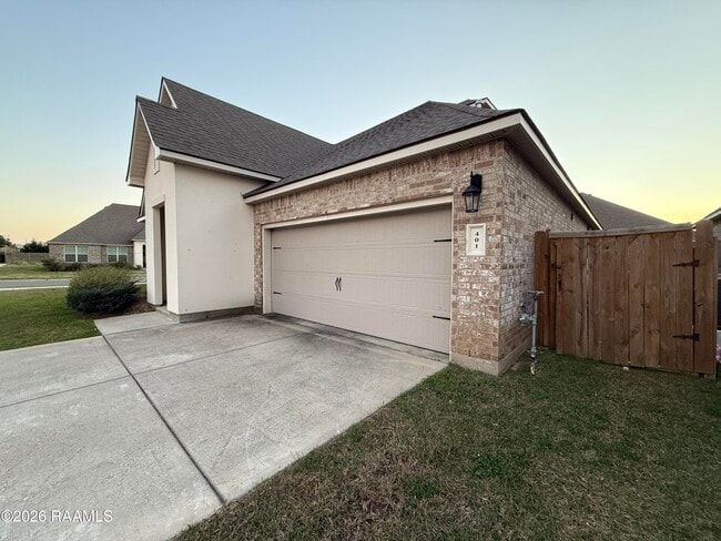 Photo - 401 Eastwood Dr