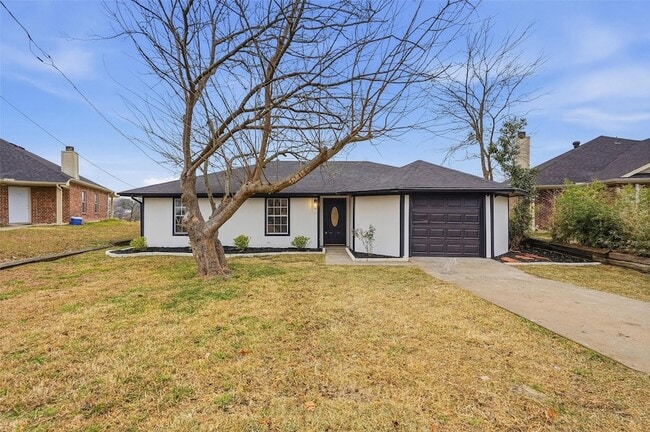 Photo - 763 Lakeside Dr