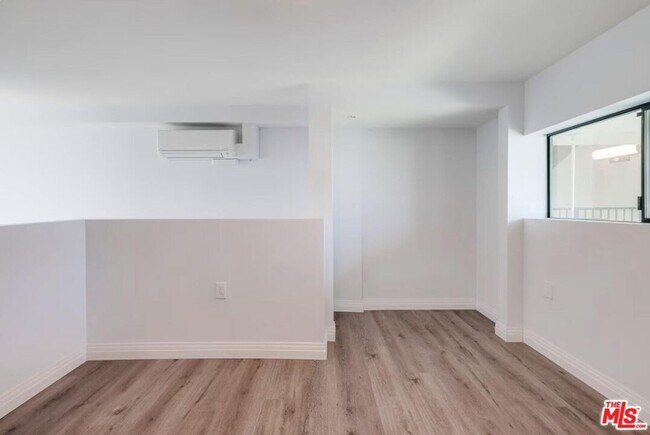 Photo - 3279 San Marino St Unit 407