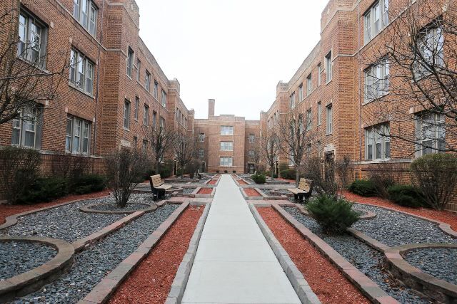 Building Photo - 650 W Barry