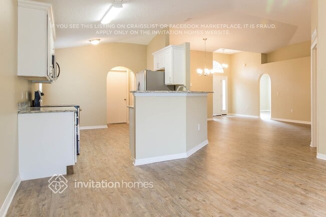 Photo - 1924 Corner Glen Dr