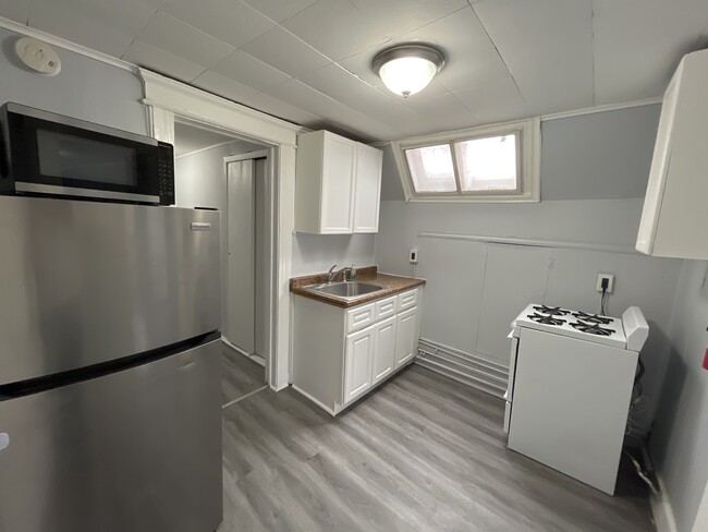 Kitchen - 105 Brown Pl Apartments Unit third floor