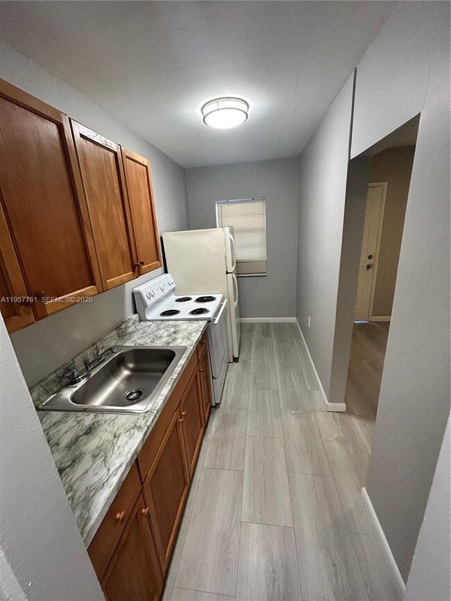 Photo - 1720 NW 1st Pl Unidad 3