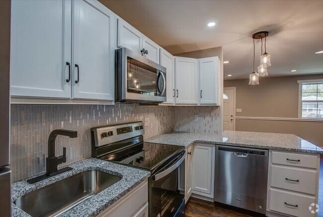 Building Photo - 807 Riviera Dr Unit 809 Rental