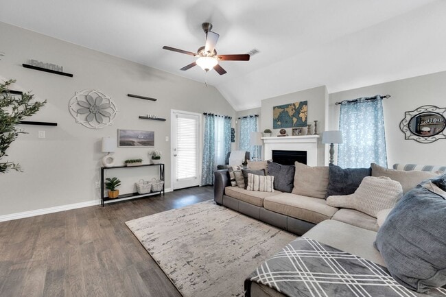 Photo - Beautifully Designed Ranch-Style Home in Prime Midlothian Location!