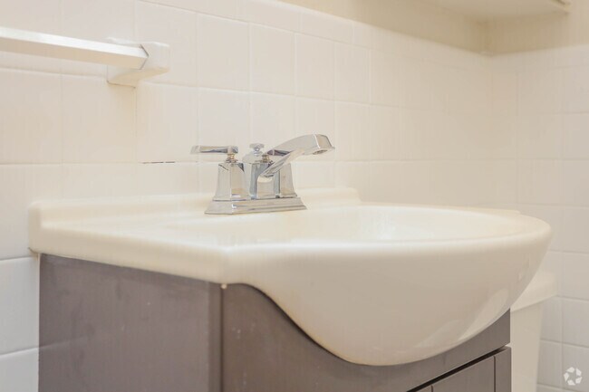 Photo - HYA Oak Lawn