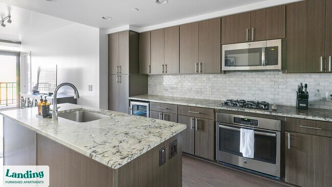 Photo - 777 Preston St Unit 8E.1407578