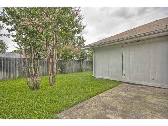 Photo - 2021 Chalfont Dr
