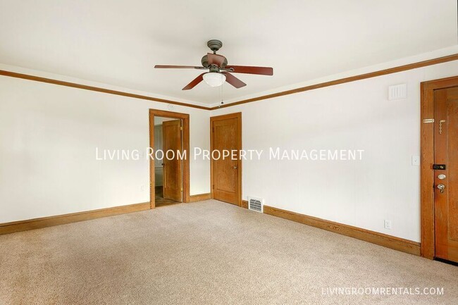 Photo - 1843 N Schofield St Unit #3