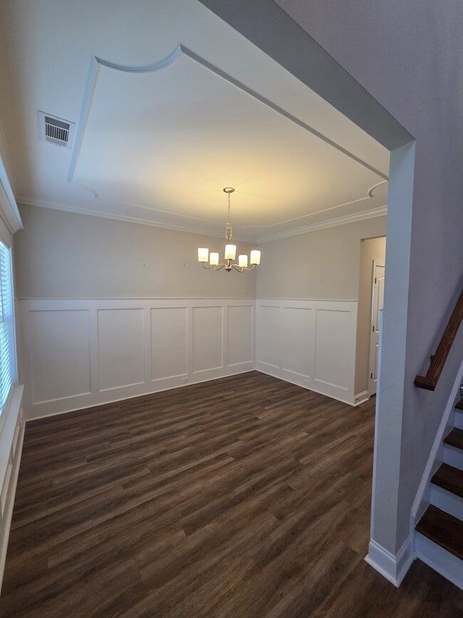 Photo - 2105 Thornbury Cove