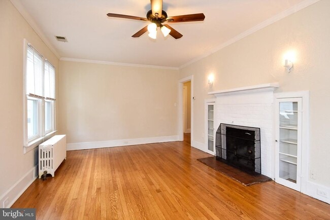 Photo - 930 N Danville St