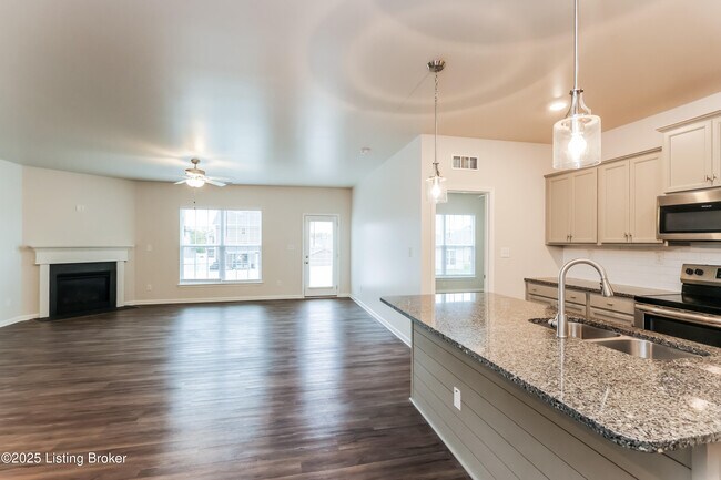 Photo - 11912 Parkside Vista Ln