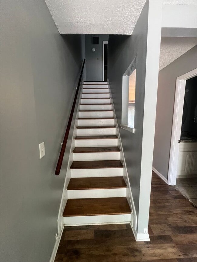 Photo - Updated Sanford Condo with Private Patio & Community Pool Near Downtown!