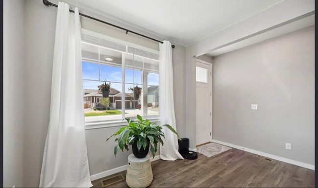 Photo - 14640 Guernsey Dr