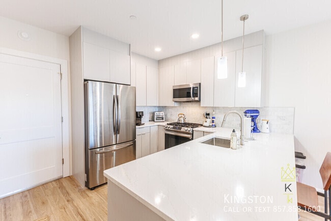 Photo - 450 Washington St Unit 305A