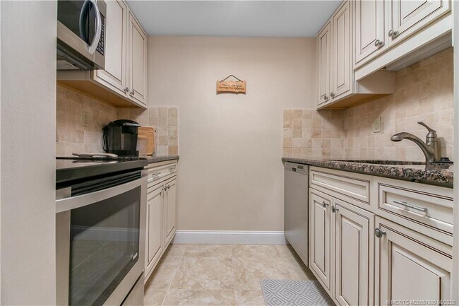 3792 NE Ocean Blvd Unit 212N