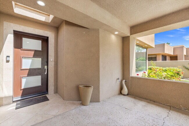 Photo - 73416 Mariposa Dr