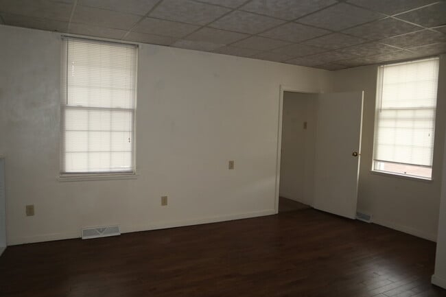 Photo - 320 3rd St Unit B