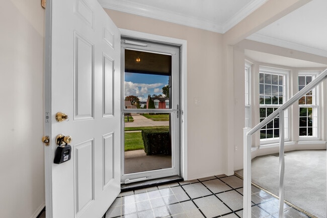 Photo - 197 Kings Way