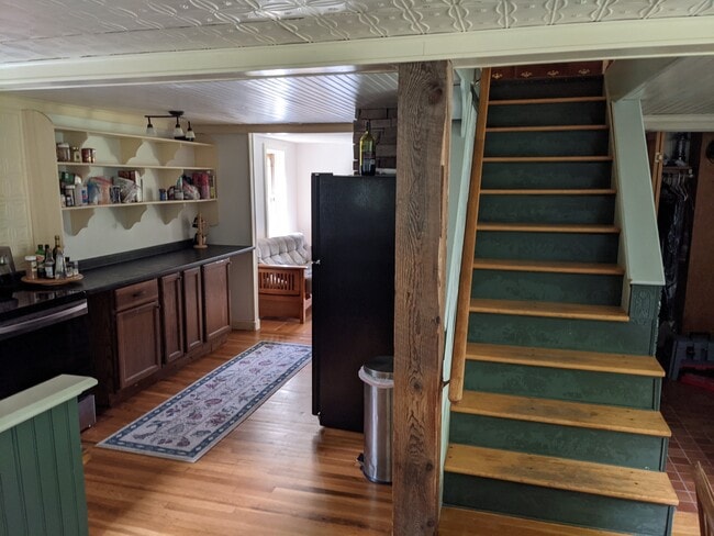 29 Carey Ln