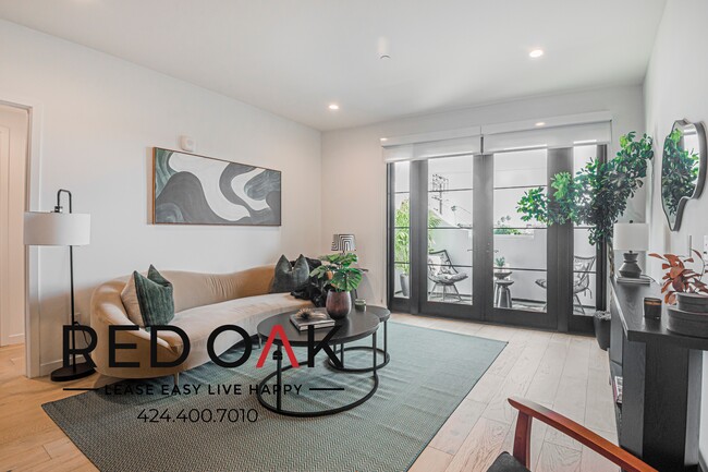 Building Photo - 1333 Orange Grove Ave Unit 207