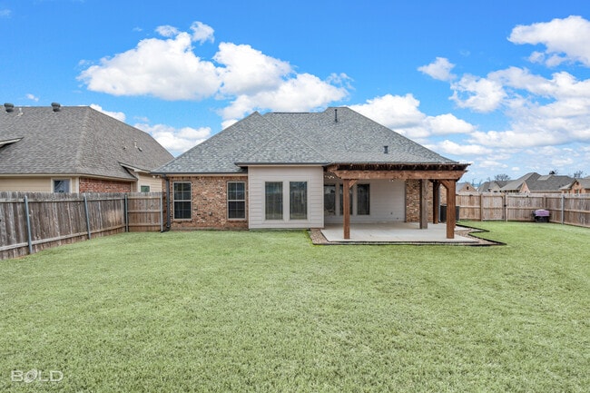 Photo - 201 Roanoke Cir