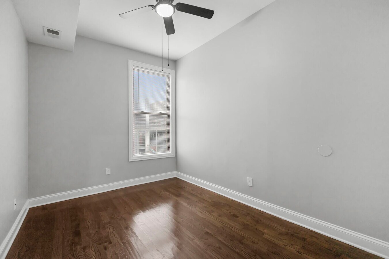 Photo - 908 W Montrose Ave Condo Unit 9062