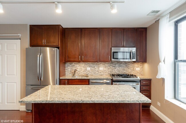 Photo - 1600 N Halsted St Unit 2I