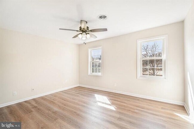 2113 Matthew Ln