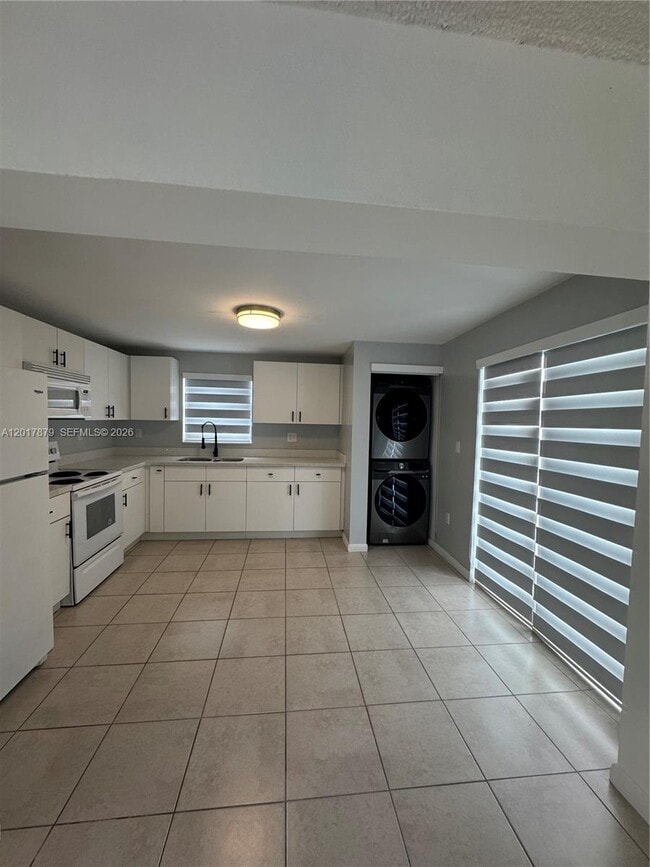 Photo - 20500 SW 114th Pl