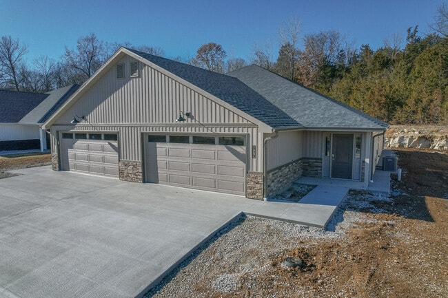 Photo - 834 El Dorado Dr