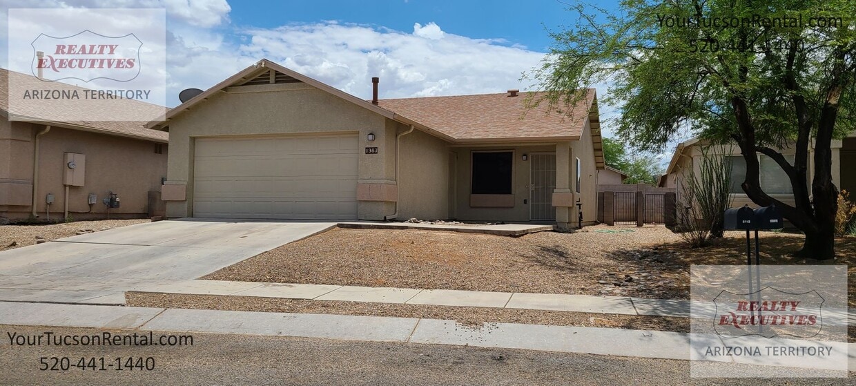 Valencia Rd & Headley Rd 3/2 - All tile fl... - Valencia Rd & Headley Rd 3/2 - All tile fl...