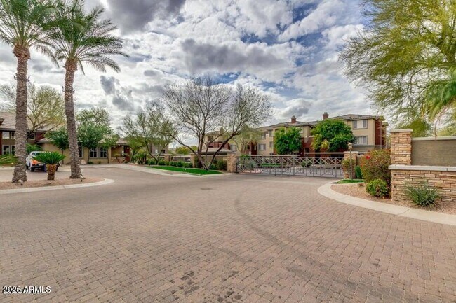 Photo - 5401 E Van Buren St Unit 2099