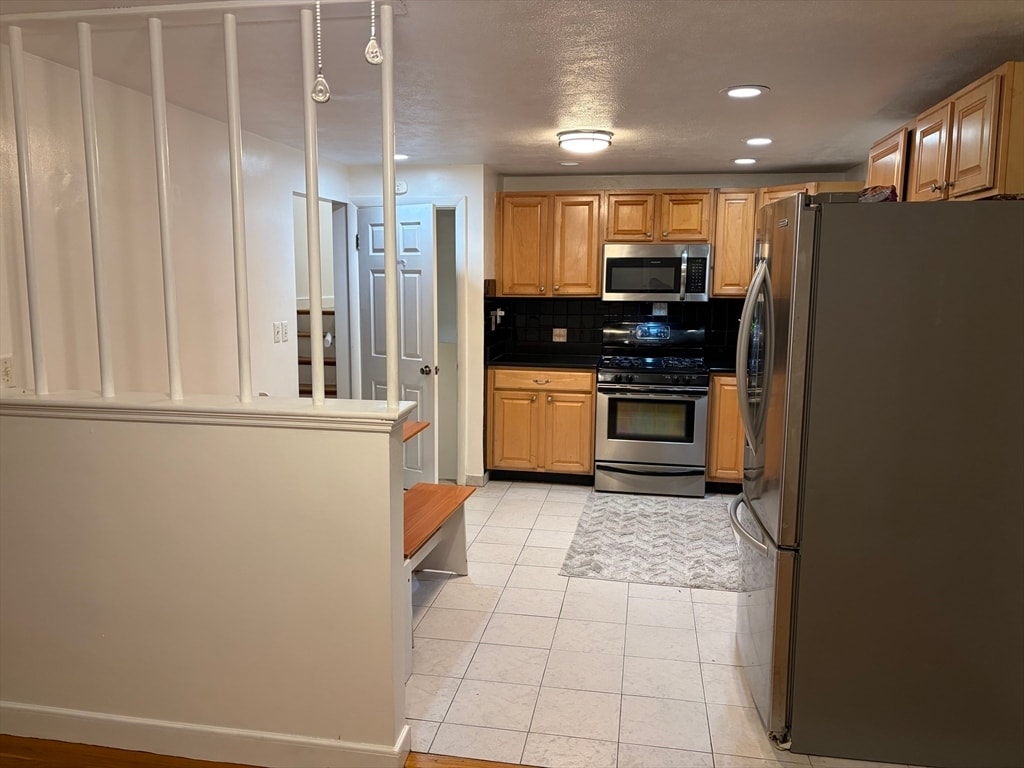 Photo - 7 Charity Ln