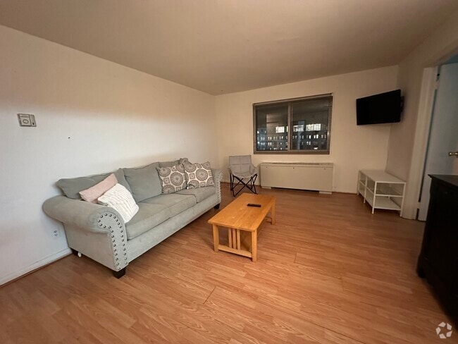 Building Photo - 4313 Knox Rd Unit 608 Rental