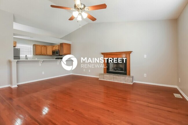 Photo - 3 Bedroom Pet-Friendly Home in Kansas City...