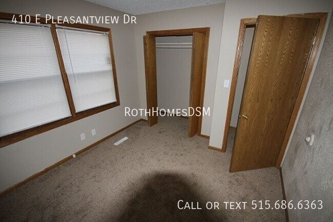 Photo - 410 E Pleasant Vw Dr