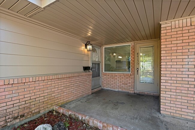 Photo - 4413 W 43rd St