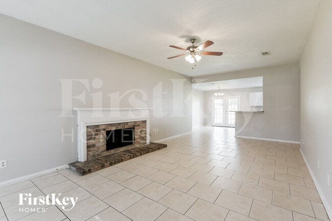 Photo - 17914 Holly Forest Dr