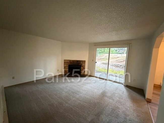 5025 S Orchard #B