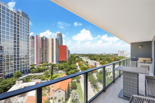 Photo - 1451 Brickell Ave Unidad 1203